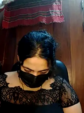 nosrat014 online show from May 2026 11:26:02 AM