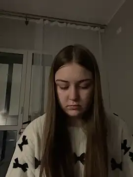 Yaseniya  online show from February 2026 12:53:01 AM