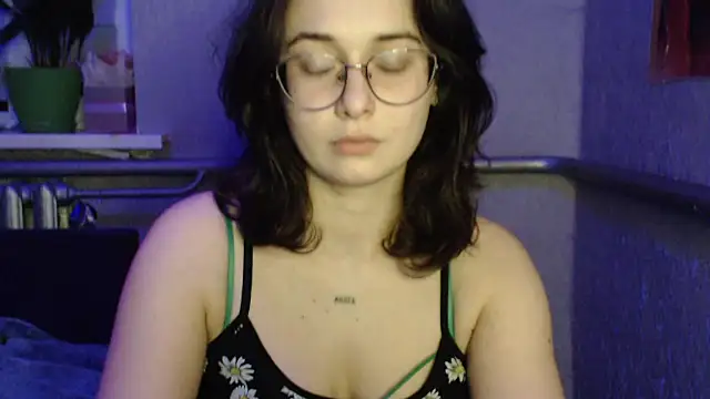 Snapshot of Angelik5371 chatting on February 2026 06:34:02 PM Angelik5371 online show from February 2026 06:34:02 PM