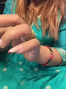 butterflyslay online show from February 2026 02:43:02 PM