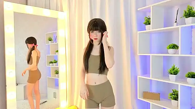 ViollaBloom online show from February 2026 02:07:02 AM