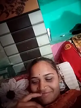 Snapshot of Aaisha_01 chatting on December 2025 08:53:01 AM Aaisha 01 online show from December 2025 08:53:01 AM