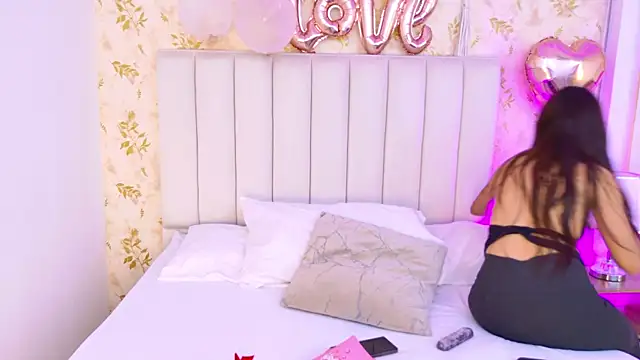 Snapshot of Celeste_Clarke chatting on February 2026 08:09:02 PM Celeste Clarke online show from February 2026 08:09:02 PM