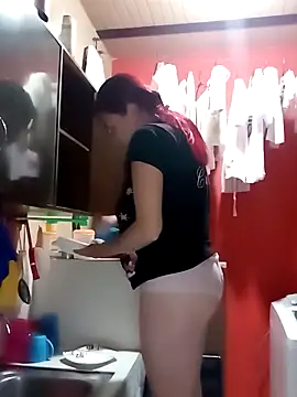 Snapshot of Annelis1 chatting on December 2025 05:51:02 PM Annelis1 online show from December 2025 05:51:02 PM