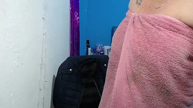 Snapshot of Annelis1 chatting on February 2026 07:40:01 PM Annelis1 online show from February 2026 07:40:01 PM