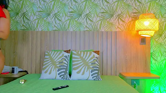 Snapshot of Sunny_River chatting on January 2026 11:48:02 AM Sunny River online show from January 2026 11:48:02 AM