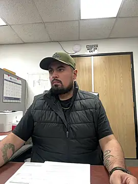 Snapshot of Cvigil chatting on February 2026 11:31:02 PM Cvigil online show from February 2026 11:31:02 PM