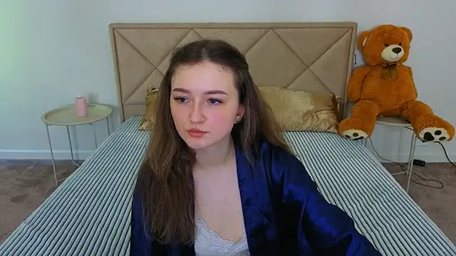 CyrenaLuxe online show from May 2026 11:49:01 AM