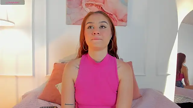 Amelia Saenz  online show from March 2026 07:46:02 PM