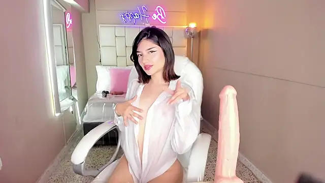 Claireuwu1 online show from February 2026 07:17:02 PM