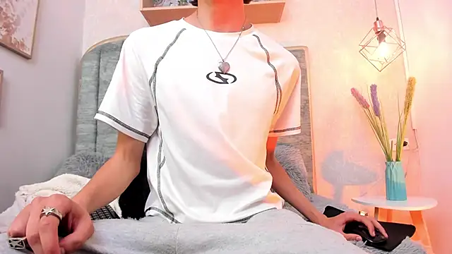 Cody Bloom online show from April 2026 05:03:02 AM