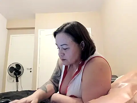 Snapshot of tantriquegirl06 chatting on January 2026 07:27:01 PM tantriquegirl06 online show from January 2026 07:27:01 PM