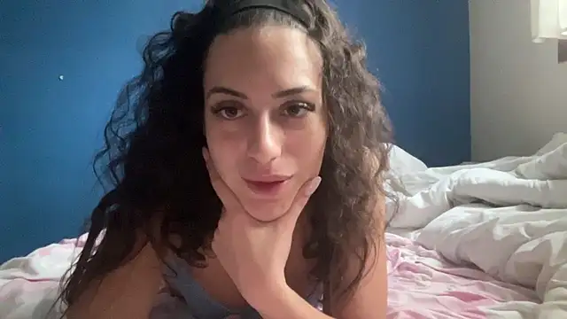 Snapshot of CoquineCharmeuse chatting on January 2026 01:16:02 PM CoquineCharmeuse online show from January 2026 01:16:02 PM