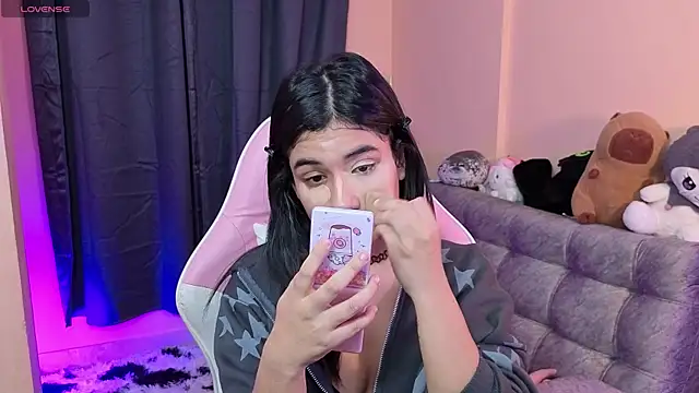 bonnieTaylor1 online show from May 2026 03:34:01 AM