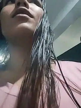 Snapshot of Krolaykate chatting on December 2025 10:13:02 AM Krolaykate online show from December 2025 10:13:02 AM