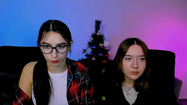 mila firee online show from December 2025 12:10:01 PM