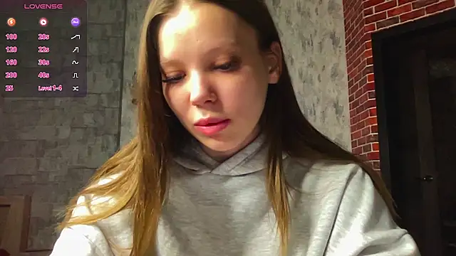 Snapshot of Cara_Sweet1 chatting on May 2026 05:41:02 PM Cara Sweet1 online show from May 2026 05:41:02 PM