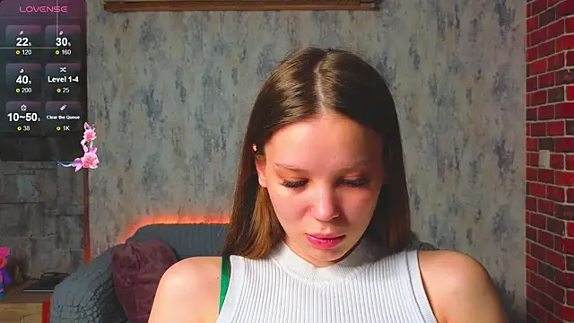 Snapshot of Cara_Sweet1 chatting on May 2026 05:43:01 PM Cara Sweet1 online show from May 2026 05:43:01 PM