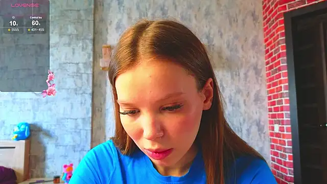 Snapshot of Cara_Sweet1 chatting on May 2026 02:02:02 PM Cara Sweet1 online show from May 2026 02:02:02 PM