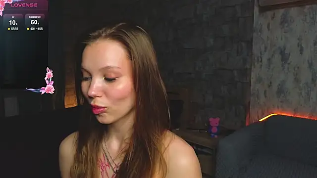 Snapshot of Cara_Sweet1 chatting on May 2026 05:28:01 PM Cara Sweet1 online show from May 2026 05:28:01 PM