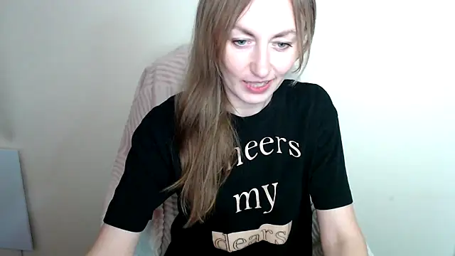 LiaSeass  online show from May 2026 12:46:01 PM