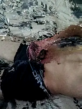 Snapshot of Alinnnehdbbehdbhdh chatting on February 2026 04:17:01 PM Alinnnehdbbehdbhdh online show from February 2026 04:17:01 PM