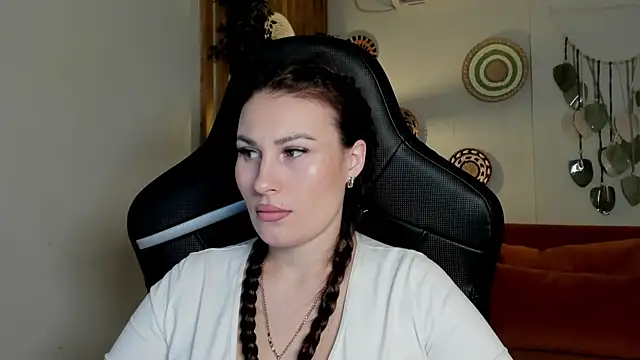 Snapshot of NoraFoxes chatting on January 2026 05:34:02 AM NoraFoxes online show from January 2026 05:34:02 AM