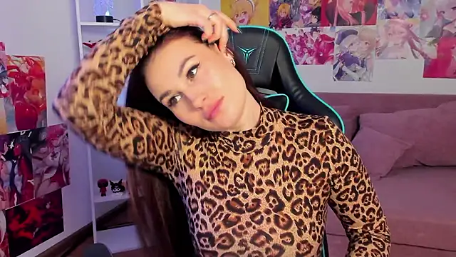 Snapshot of NoraFoxes chatting on February 2026 06:40:02 AM NoraFoxes online show from February 2026 06:40:02 AM