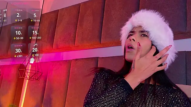 Snapshot of luna_blannco chatting on February 2026 02:03:02 PM luna blannco online show from February 2026 02:03:02 PM