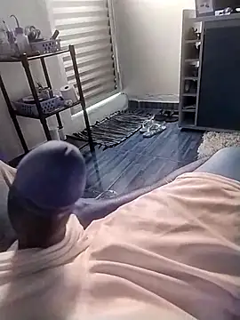 Snapshot of kaspzl chatting on February 2026 10:43:01 AM kaspzl online show from February 2026 10:43:01 AM