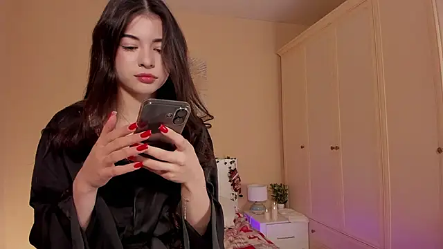 Snapshot of LisaColee chatting on January 2026 09:38:02 PM LisaColee online show from January 2026 09:38:02 PM