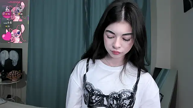 LisaColee online show from March 2026 08:59:02 PM