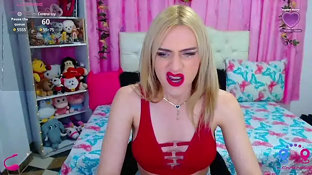 Snapshot of golden_girl01 chatting on February 2025 10:24:01 PM golden girl01 online show from February 2025 10:24:01 PM