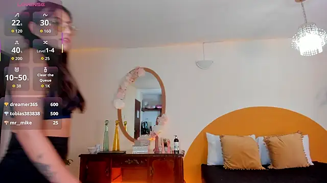 Snapshot of liaa_moretti_ chatting on February 2026 07:30:02 PM liaa moretti online show from February 2026 07:30:02 PM