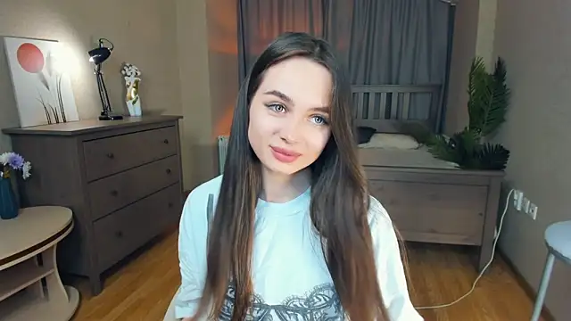 Snapshot of YvonneRobes chatting on January 2026 07:28:02 PM YvonneRobes online show from January 2026 07:28:02 PM