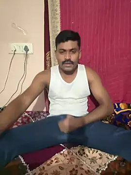 Snapshot of x143567 chatting on January 2026 04:34:02 PM x143567 online show from January 2026 04:34:02 PM