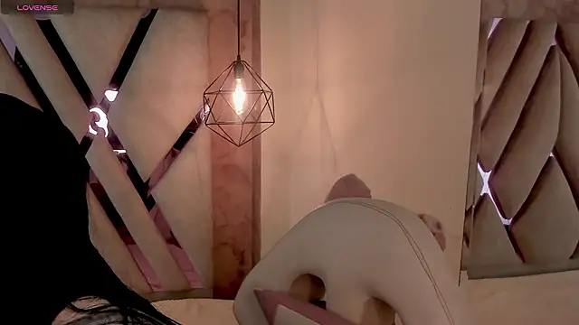 Lovely-martina online show from February 2026 12:11:01 PM