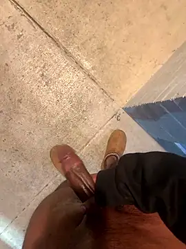 Snapshot of PublicBbc chatting on January 2026 10:32:01 AM PublicBbc online show from January 2026 10:32:01 AM