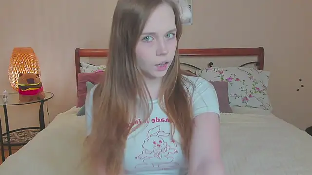 Snapshot of miya_soft chatting on February 2026 01:32:01 AM miya soft online show from February 2026 01:32:01 AM