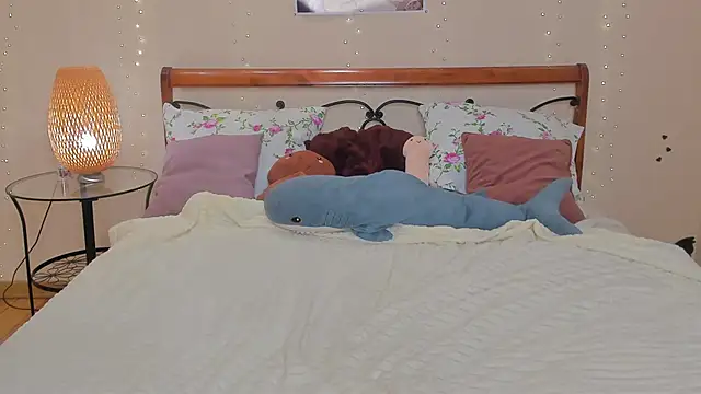 Snapshot of miya_soft chatting on February 2026 01:25:02 AM miya soft online show from February 2026 01:25:02 AM