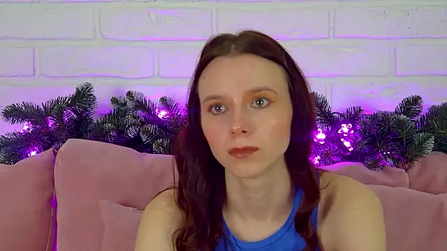 ArinaKubrick online show from December 2025 06:25:02 PM