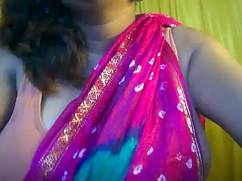 MISTI KOLK online show from May 2026 07:26:02 AM