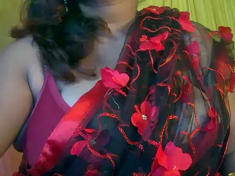 MISTI KOLK online show from June 2026 09:01:02 AM