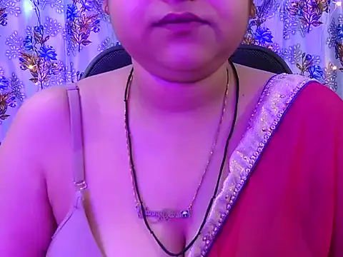 sexy-shikha79 online show from February 2026 05:33:02 AM