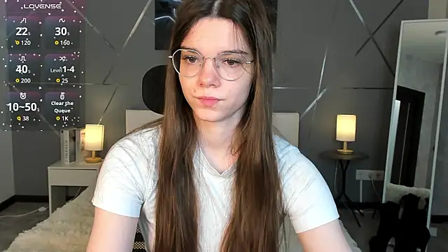 Snapshot of miss__evelyne chatting on February 2026 01:09:02 AM miss evelyne online show from February 2026 01:09:02 AM