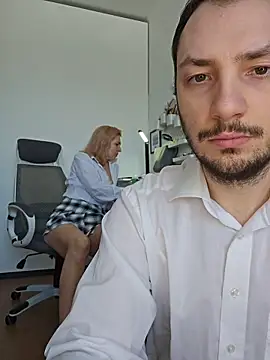 Lovebackground online show from February 2026 08:59:02 AM