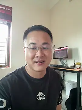 Snapshot of battman4488 chatting on February 2026 05:17:02 AM battman4488 online show from February 2026 05:17:02 AM