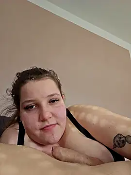 leyaDeea online show from February 2026 12:23:02 PM