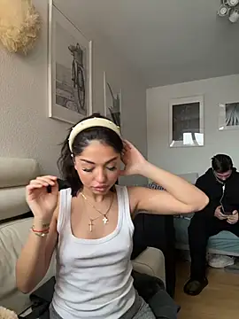 Snapshot of SilkyMira chatting on February 2026 11:27:02 AM SilkyMira online show from February 2026 11:27:02 AM