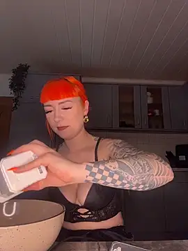 ScarletVixenLive online show from February 2026 01:50:02 PM